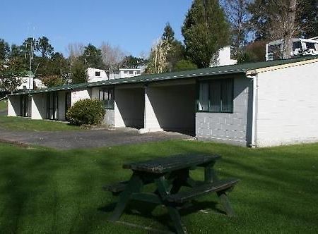 Opal Hot Springs & Holiday Park Okauia Exterior photo
